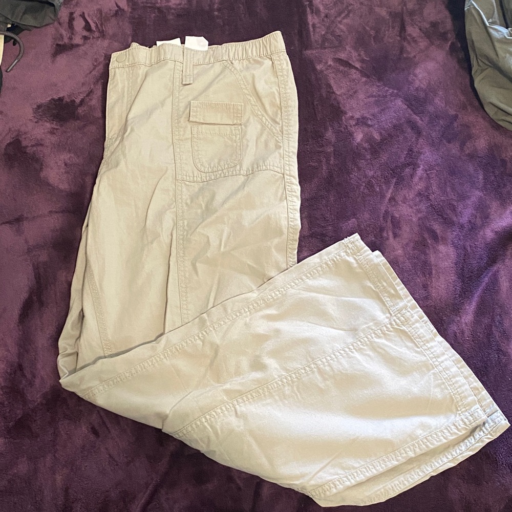 H&M low ride wide leg cargo pants